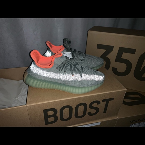 Yeezy 350 V2 Desert Sage Hoodie Safety Orange Welcome West